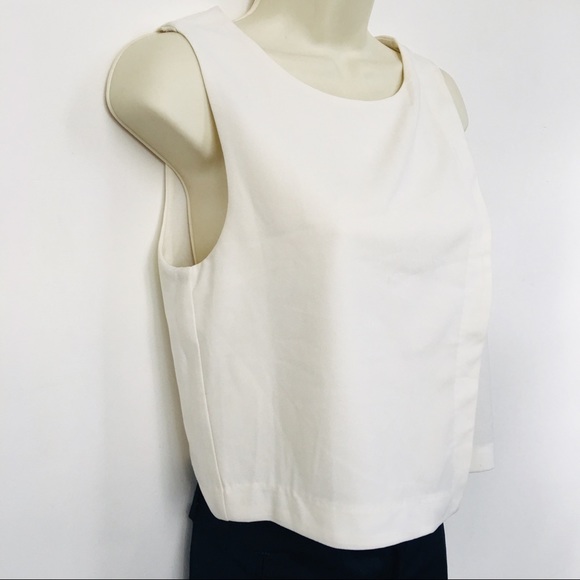 Top - Picture 2 of 6